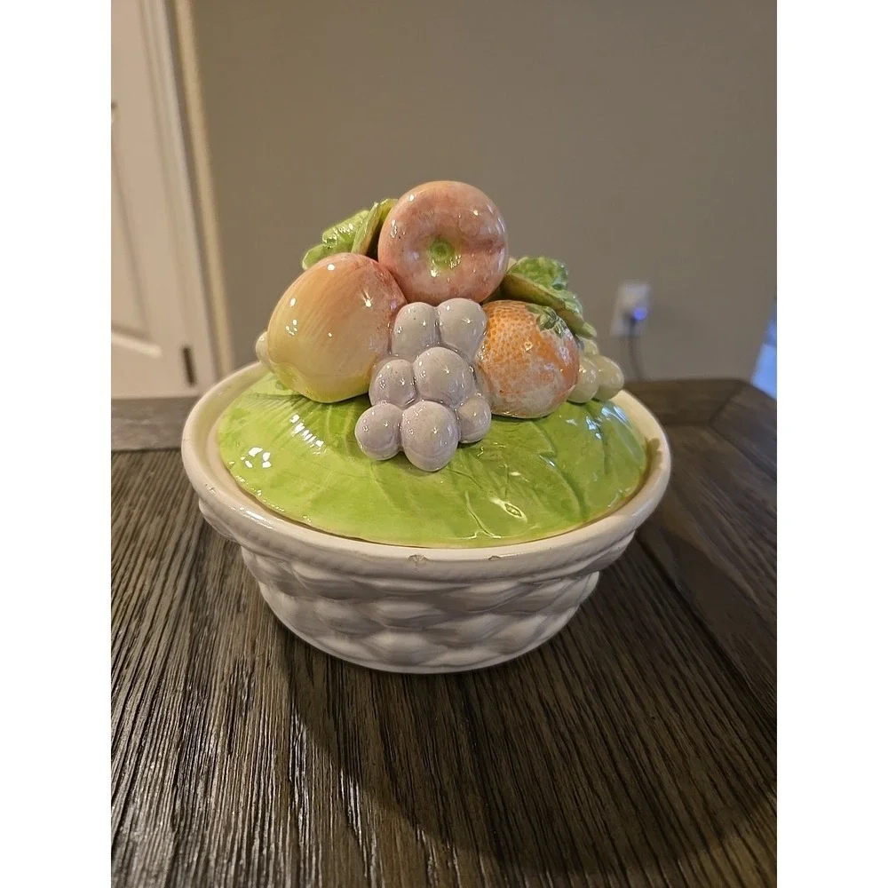 vintage ceramic fruit basket bowl with a lid, designed exclusively for Elizabeth